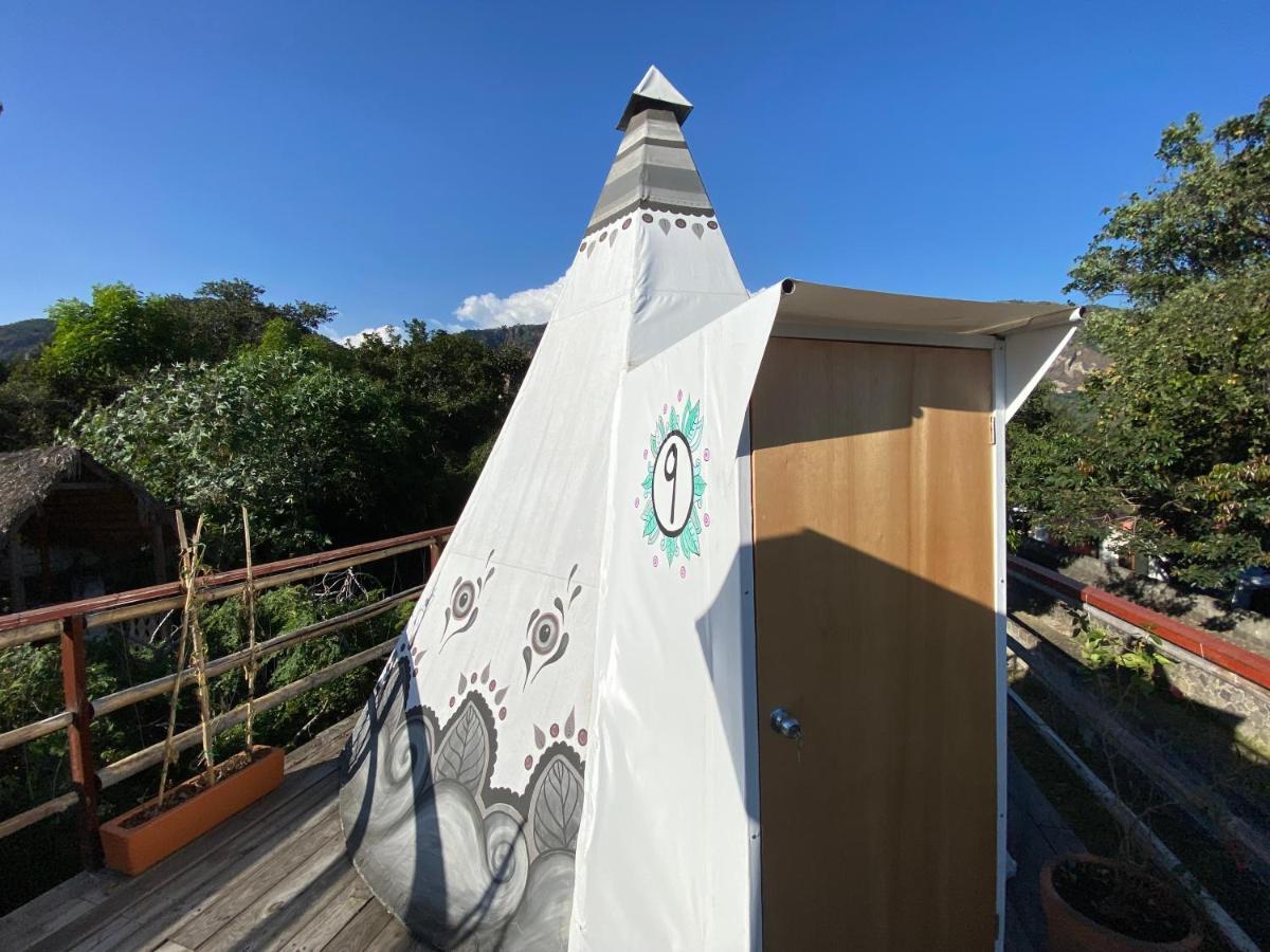 Hotel Fungi Tipis à Tepoztlán Extérieur photo